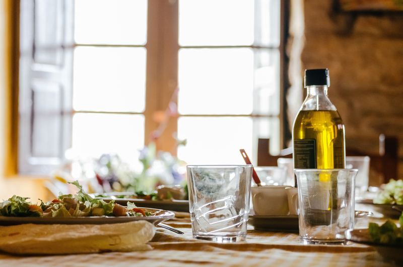 How many calories are there in extra virgin olive oil?